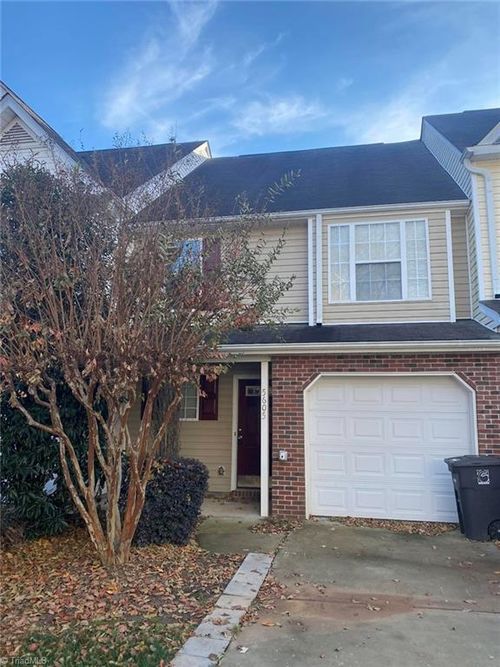 5605 Fellowship Dr, Greensboro, NC, 27410-1825 | Card Image