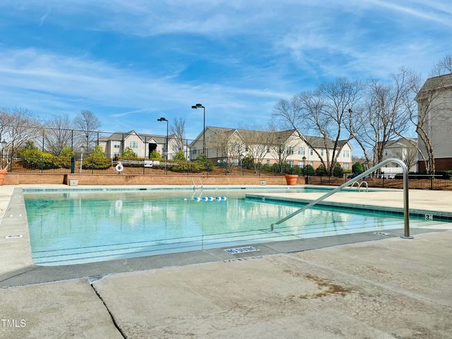 Pool2 | Image 20