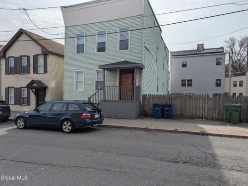 5 Church St, Cohoes, NY, 12047-1714 | Card Image