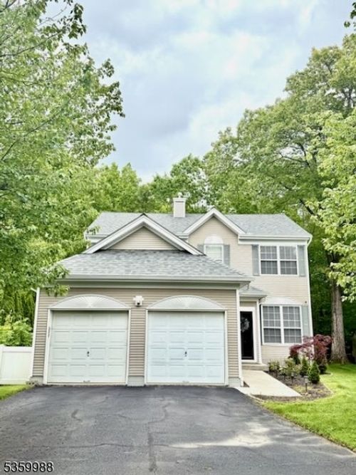 6 N Glen Cir, Oak Ridge, NJ, 07438-9534 | Card Image