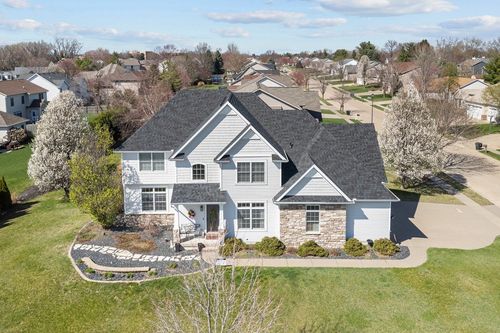 4220 E 48th St, Davenport, IA, 52807-3496 | Card Image