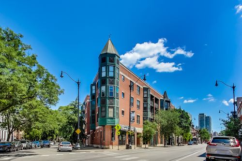 4d-845 W Altgeld St, Chicago, IL, 60614-2456 | Card Image