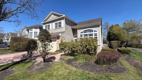 177 Hamlet Dr, Mount Sinai, NY, 11766-3003 | Card Image