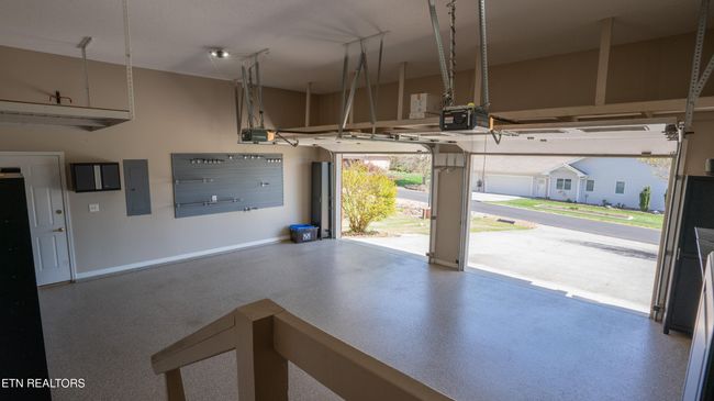 304 Chuniloti Cir, House other with 3 bedrooms, 3 bathrooms and null parking in Loudon TN | Image 43