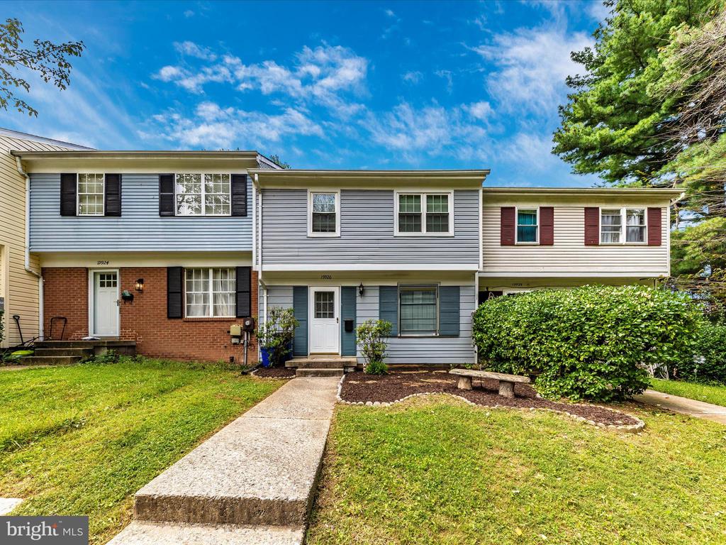 Waterloo Ct, Germantown, MD 20874
