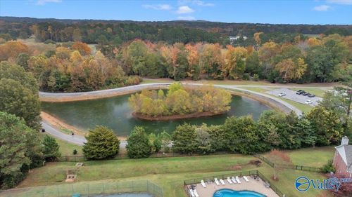 139 Fox Hollow Dr, Madison, AL, 35758-6904 | Card Image