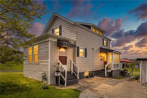 210 1st Ave, Belle Vernon, PA, 15012-2127 | Card Image