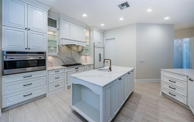 147 Bay Point Dr Ne, House other with 4 bedrooms, 4 bathrooms and null parking in St Petersburg FL | Image 24