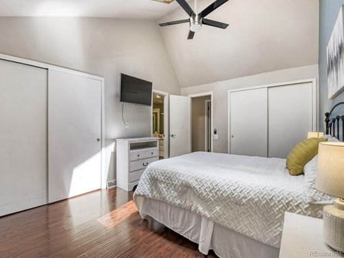 2884 S Oakland Cir E, Aurora, CO, 80014-3135 | Card Image