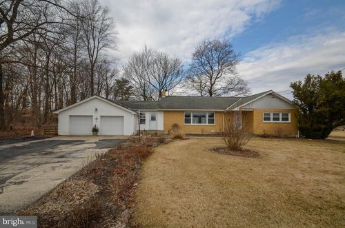 175 Moorestown Dr, BATH, PA, 18014-1415 | Card Image