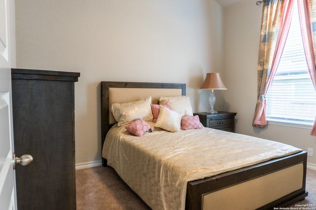 10242 Nate Range, House other with 4 bedrooms, 3 bathrooms and null parking in San Antonio TX | Image 14