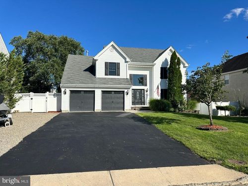 175 Barracuda Rd, MANAHAWKIN, NJ, 08050-1202 | Card Image