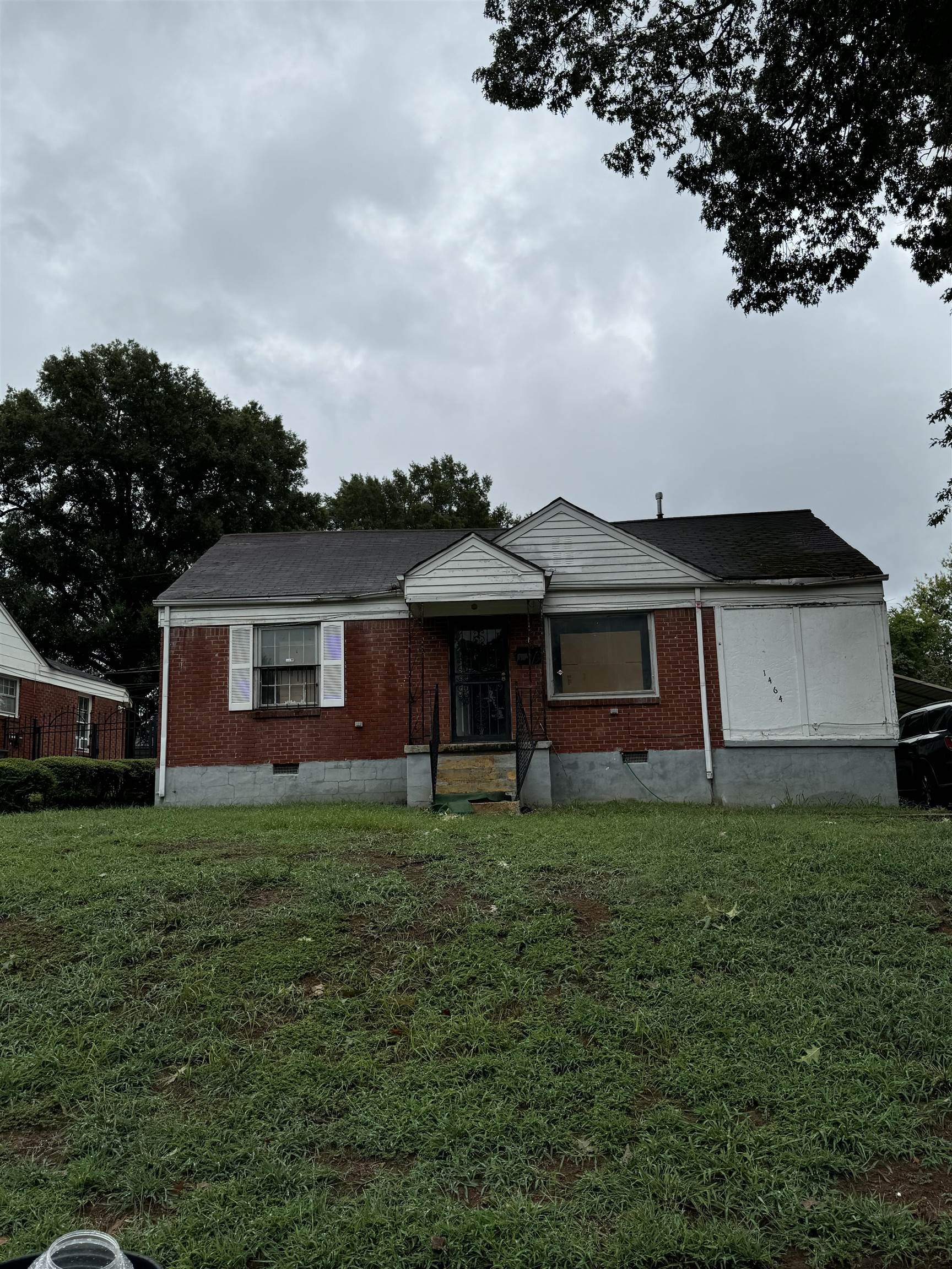 Joanne St, Memphis, TN 38111
