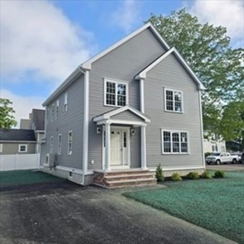 82 Carroll Ave, Brockton, MA, 02301-6504 | Card Image