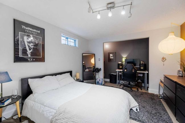43 Coachwood Place Sw, House other with 4 bedrooms, 4 bathrooms and 4 parking in Calgary AB | Image 34