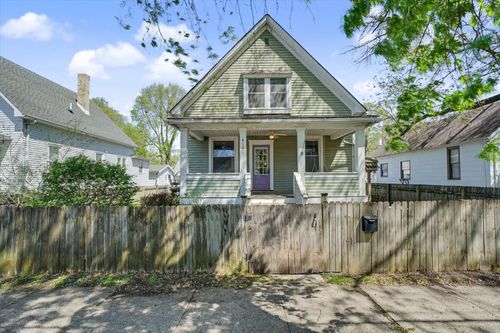 410 E Lafayette, Monticello, IL, 61856 | Card Image