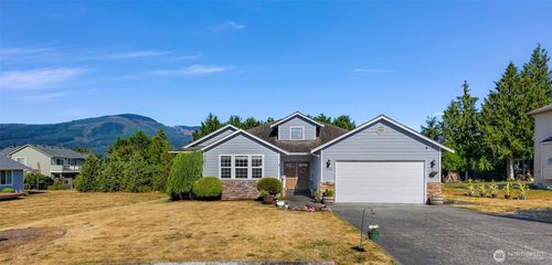 17193 River Rock Rd, Mount Vernon, WA, 98274-9164 | Card Image