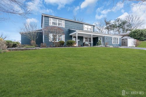 104 Idolstone Ln, Aberdeen, NJ, 07747-1760 | Card Image