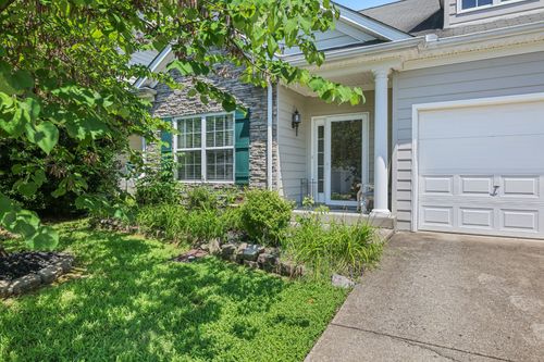 131 Harbor Village Dr, Madison, TN, 37115-2293 | Card Image