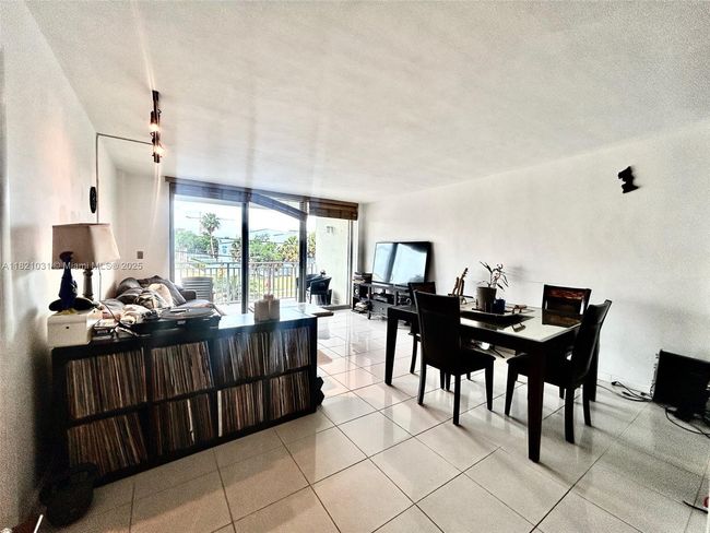 APT-2G - 9500 W Bay Harbor Dr, Condo with 1 bedrooms, 2 bathrooms and null parking in Bay Harbor Islands FL | Image 10