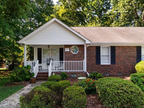 g-1916 Malone Rd, Burlington, NC, 27215-6323 | Card Image