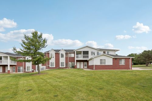 8580 Lexington Pl, Pleasant Prairie, WI, 53158-2503 | Card Image