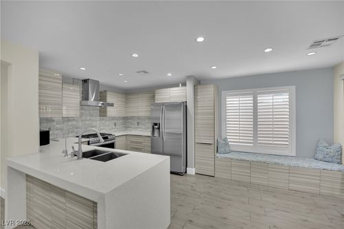 9645 Grapeland Ave, Las Vegas, NV, 89148-4206 | Card Image