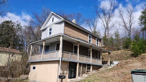 44 Leopold St, Hanover Township, PA, 18706-1004 | Card Image