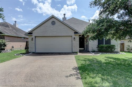 3306 Fredrick Ct, College Station, TX, 77845-6324 | Card Image