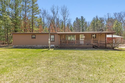 21161 Gates Rd, Howard City, MI, 49329-9316 | Card Image