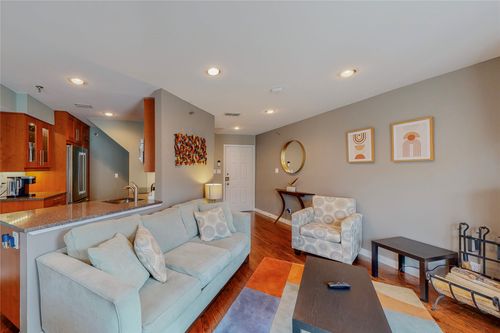 unit-226-1010 Allen St, Dallas, TX, 75204-5881 | Card Image