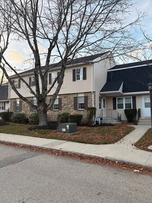 44-44 Pamela Ln, Amesbury, MA, 01913-1080 | Card Image