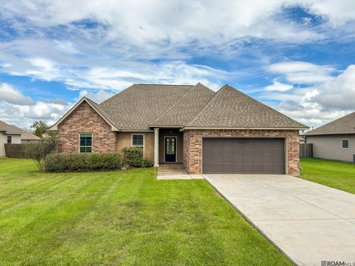 42308 Devall Rd, Prairieville, LA, 70769-6280 | Card Image