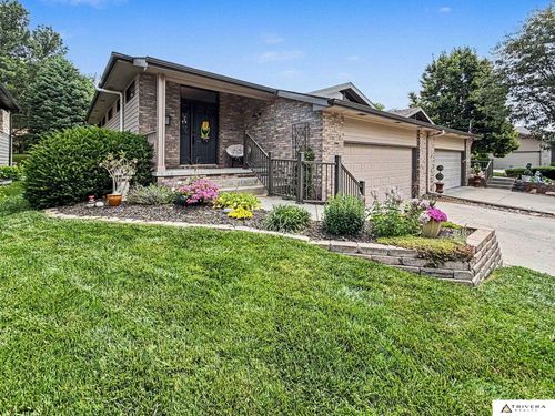 2948 Park Place Dr, Lincoln, NE, 68506-2817 | Card Image