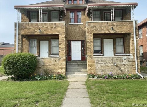 2676 Sturtevant St, Detroit, MI, 48206-1135 | Card Image