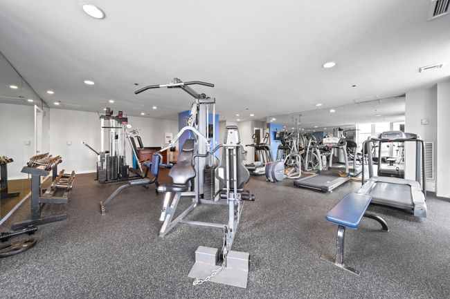 Large Exercise Room | Image 25