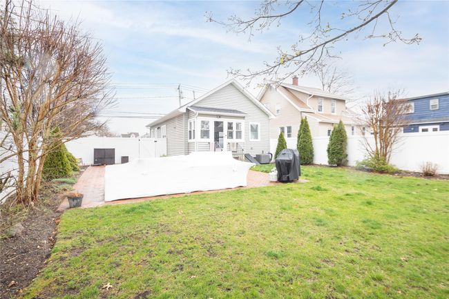 2828 Woods Ave, House other with 2 bedrooms, 1 bathrooms and null parking in Oceanside NY | Image 19