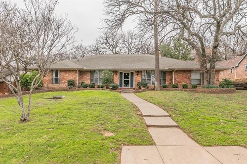 2715 Lincoln Drive, Arlington, TX, 76006 | Card Image