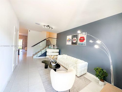 24651 Sw 119th Ct, Homestead, FL, 33032-3019 | Card Image