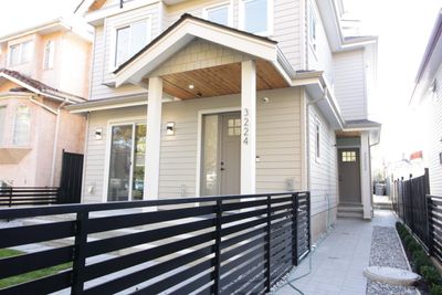 3224 E 27 Th Ave, Home with 3 bedrooms, 2 bathrooms and 1 parking in Vancouver BC | Image 3