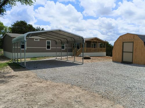 660 Woodhaven Dr, Springtown, TX, 76082-6411 | Card Image