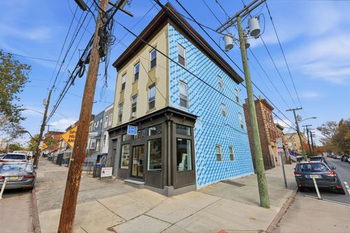 76 Bowers St, Jersey City, NJ, 07307-2006 | Card Image