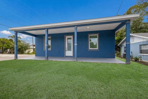520 12th Ave W, Bradenton, FL, 34205-8437 | Card Image