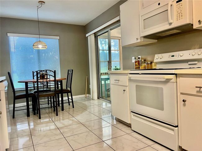 2100 Nw 50 Th Cir, House other with 2 bedrooms, 2 bathrooms and null parking in OCALA FL | Image 21