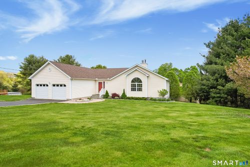 10 Conhurst Dr, North Haven, CT, 06473-3566 | Card Image