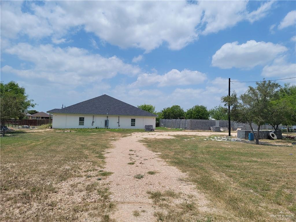 Uresti Rd, Edinburg, TX 78542