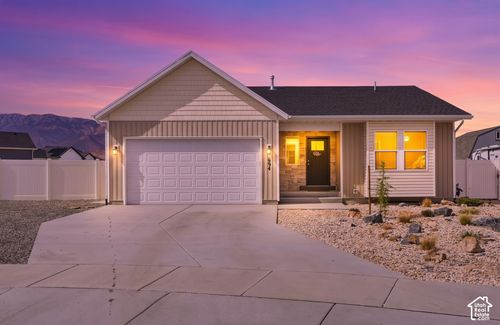 694 W Jedediah Way, Grantsville, UT, 84029-1252 | Card Image