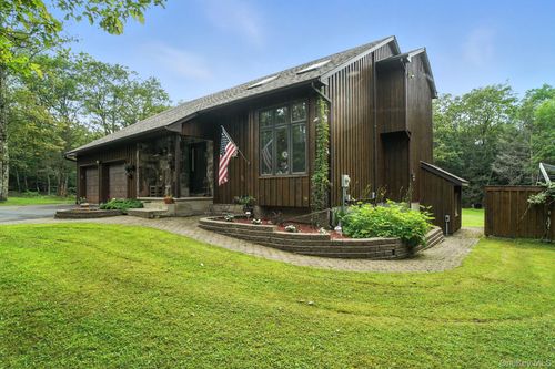 139 Renner Rd, Rock Hill, NY, 12775-7022 | Card Image