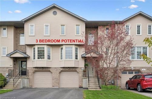 203 Baker St, Waterloo, ON, N2T2L8 | Card Image