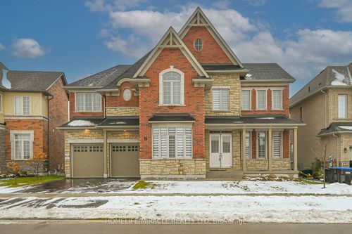 15 Sanford Cir, Springwater, ON, L9X2A8 | Card Image